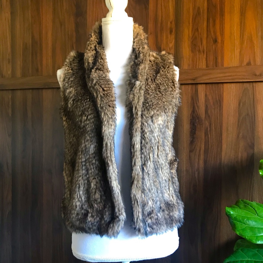 Abercrombie fur vest